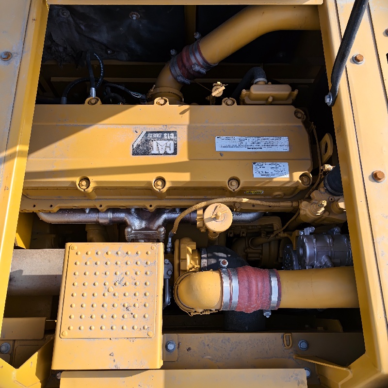 Caterpillar 349D2 image 11