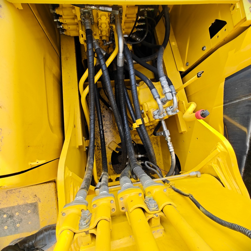 Komatsu 240（2） image 11
