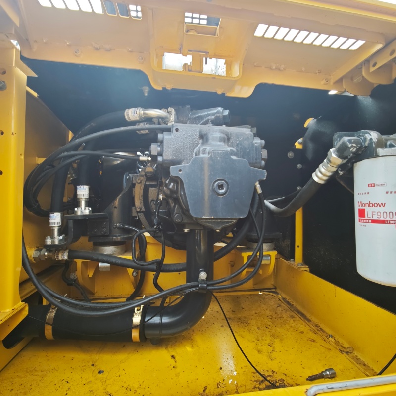 Komatsu 360-7 image 11
