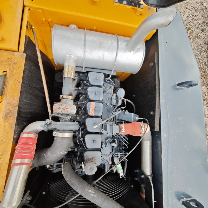 Hyundai 225HD image 12