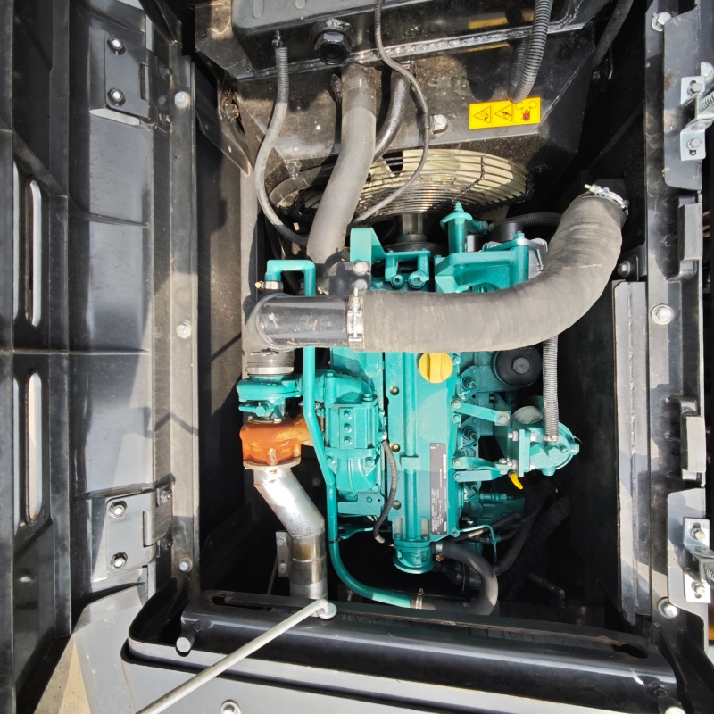 Volvo 140 image 12