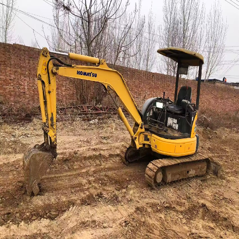 Komatsu 30