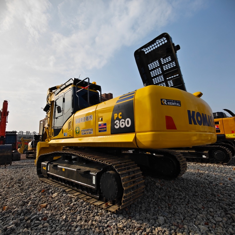 Komatsu 360 image 3