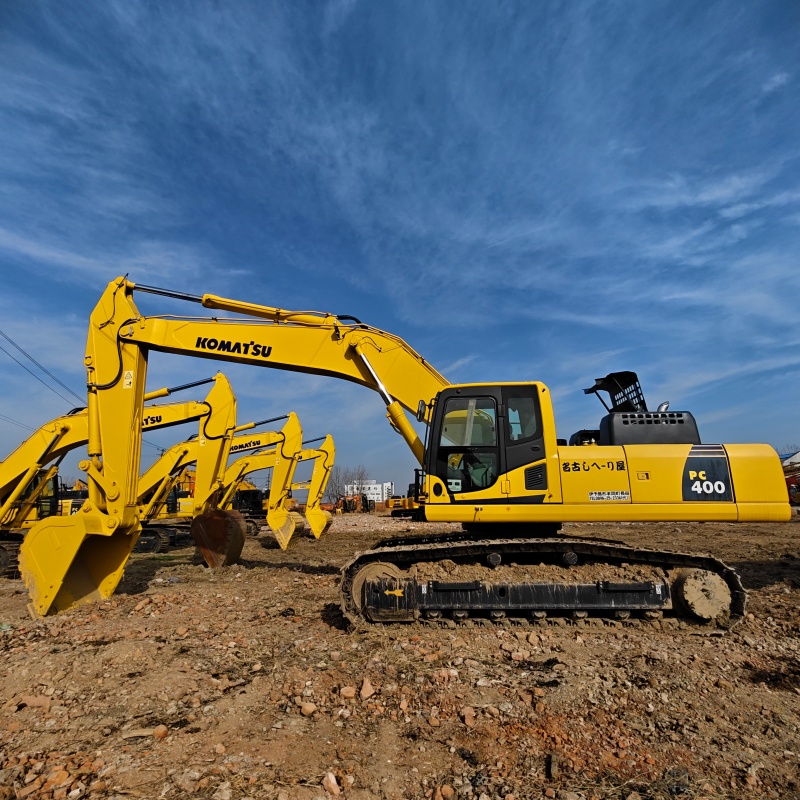 Komatsu 400-8 image 3