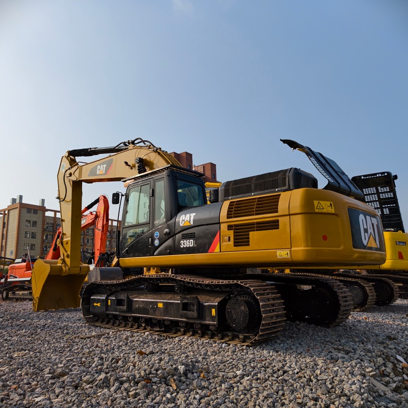 Caterpillar 336D image 3