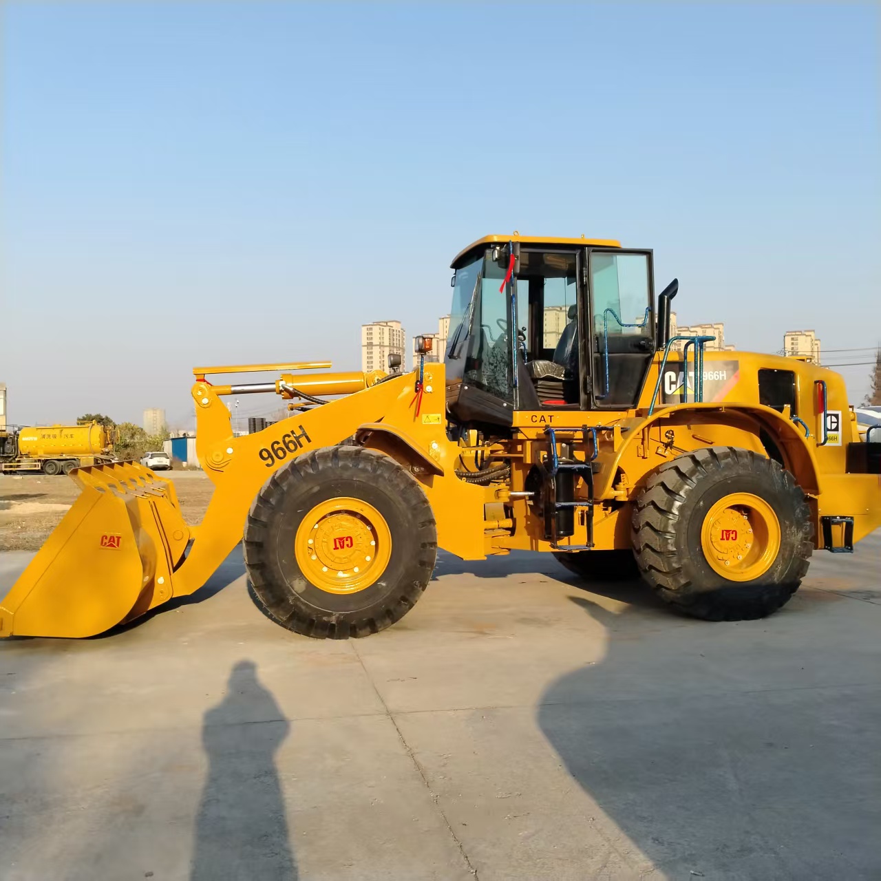 Caterpillar 966H image 3