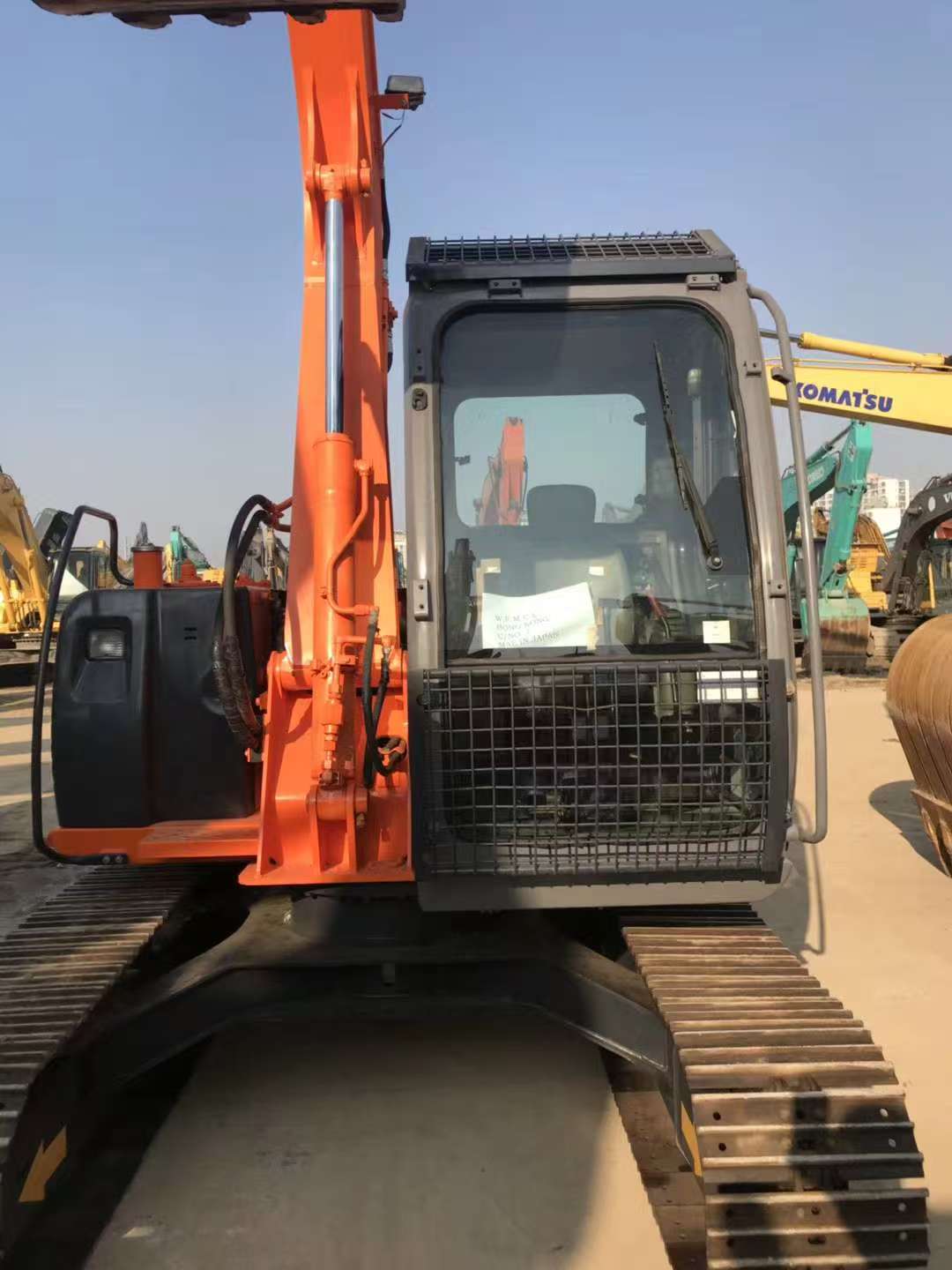 Hitachi 80 image 3