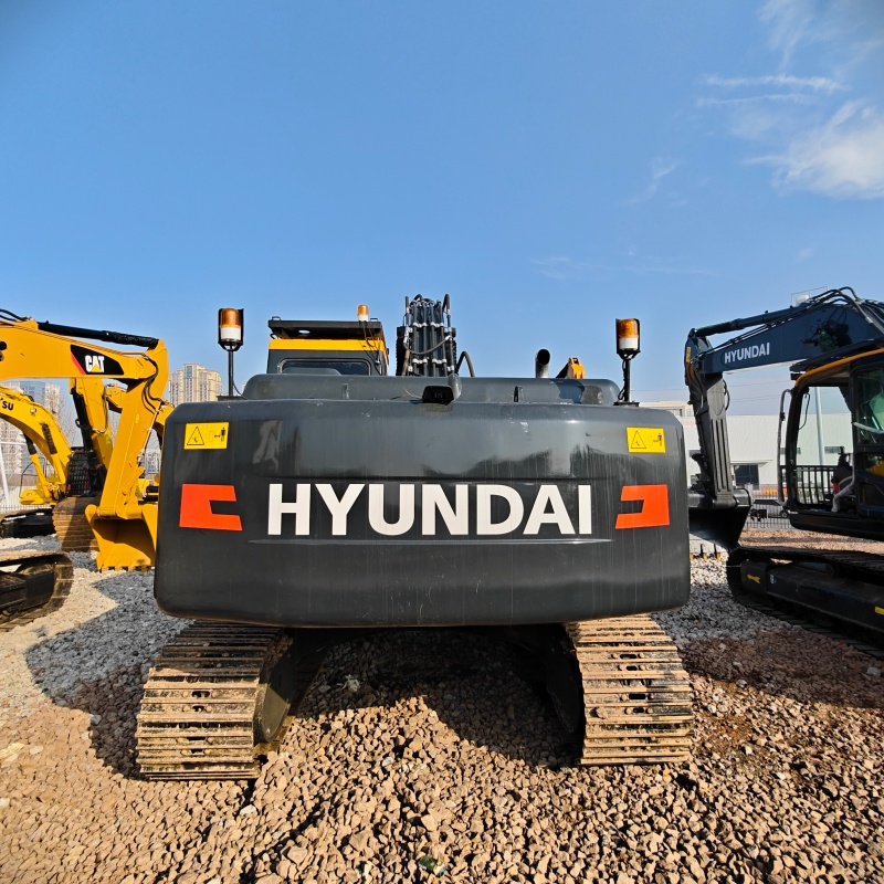 Hyundai 220HS image 6