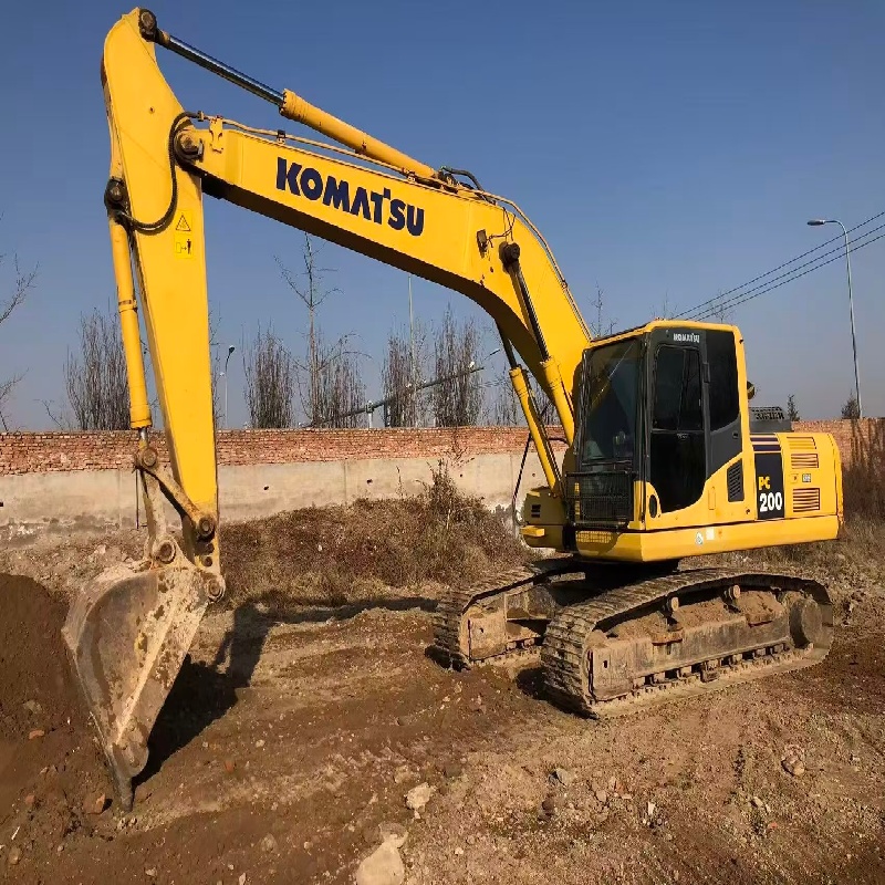 Komatsu 200 Authentic image 4