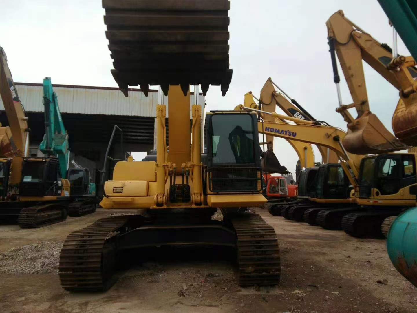 Komatsu 350 image 4