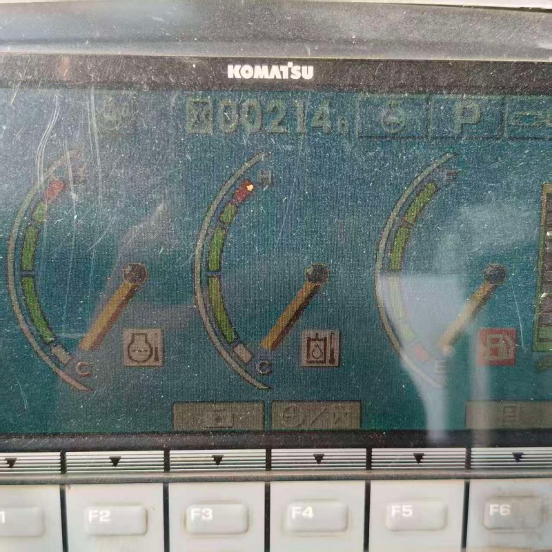 Komatsu 400-8R image 4