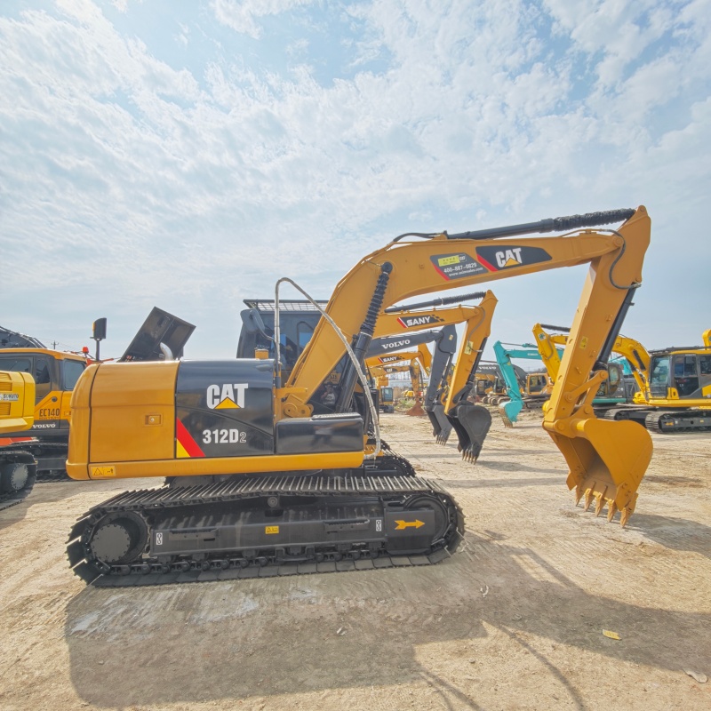 Caterpillar 312D2 image 4