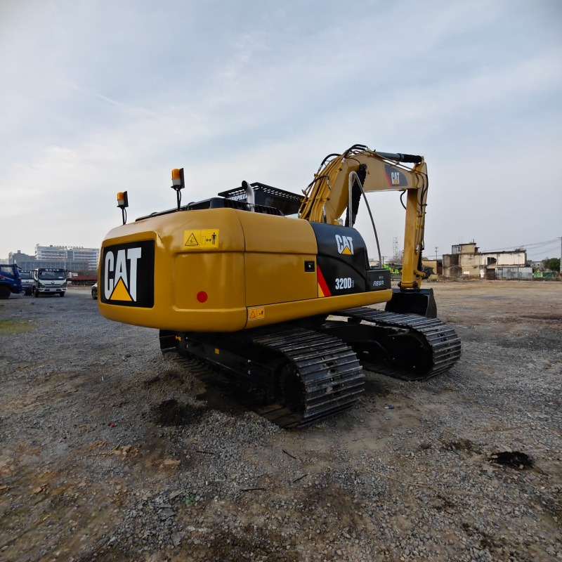 Caterpillar 320D2（2） image 4