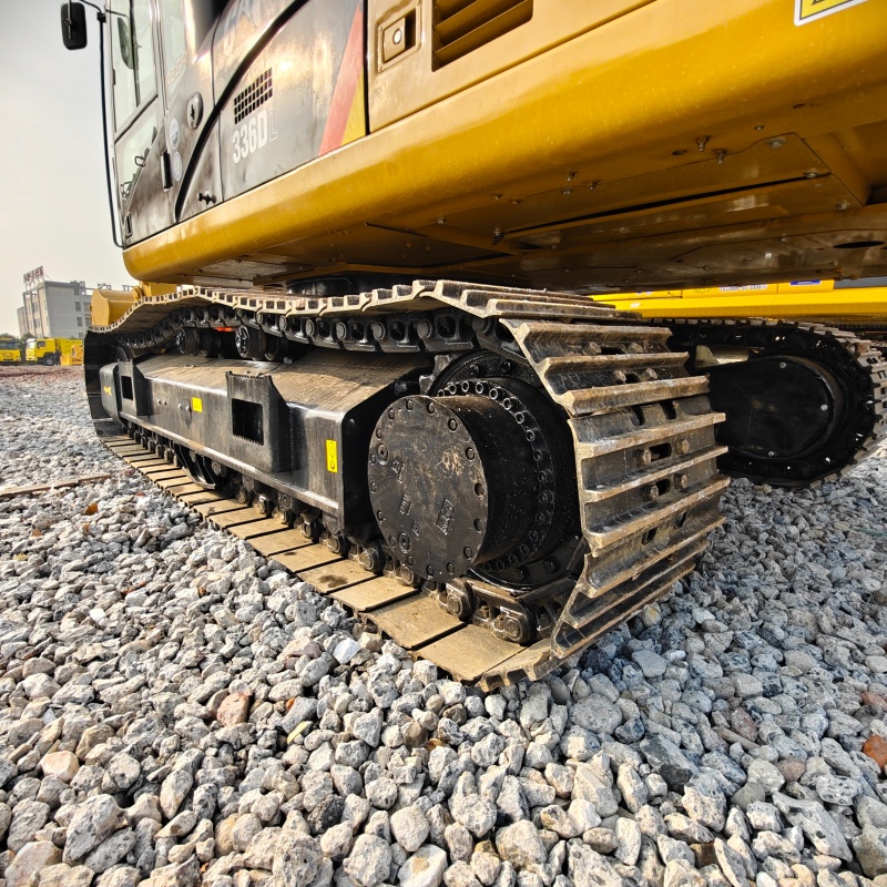 Caterpillar 336D image 11