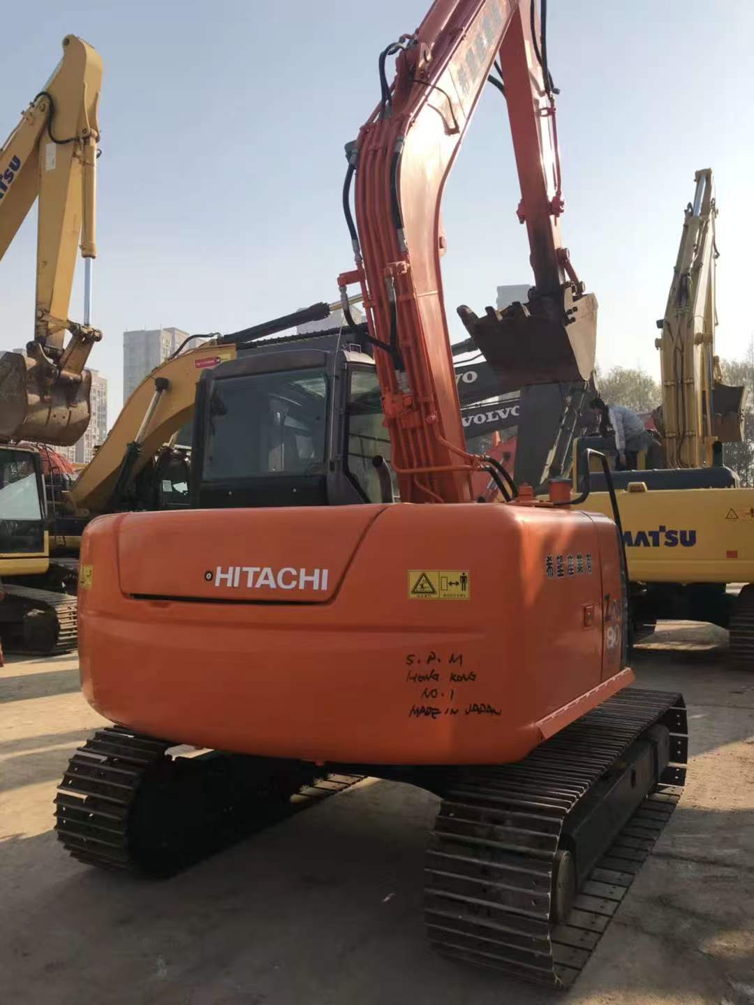Hitachi 80 image 4