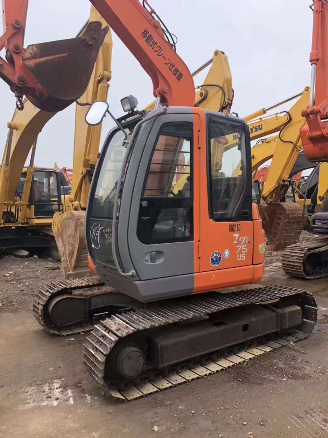 Hitachi 75 image 4