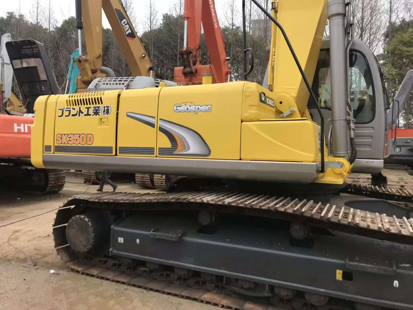 Kobelco SK350 Yellow Tail image 5