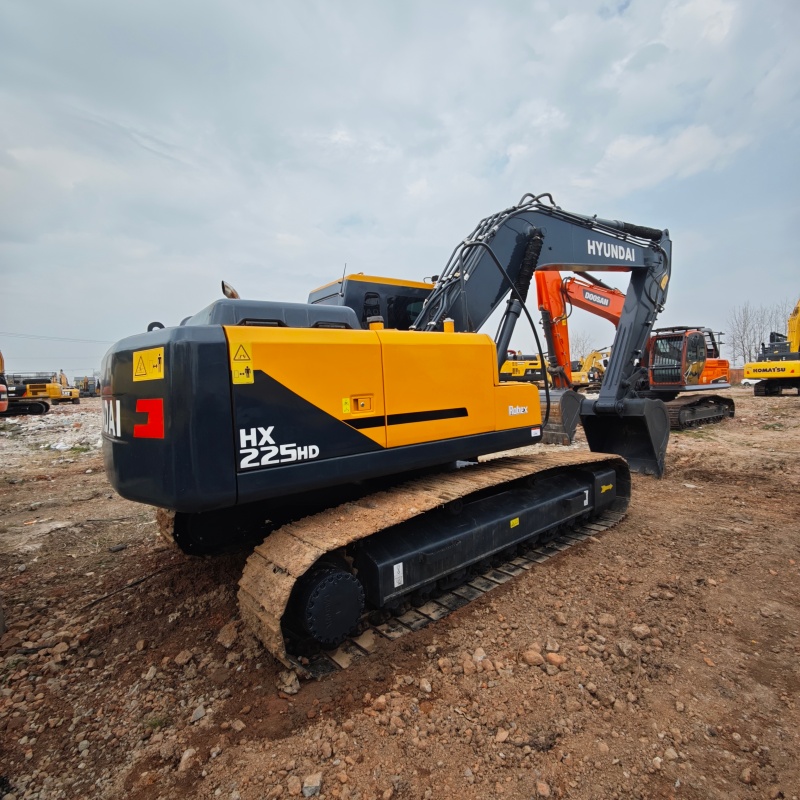 Hyundai 225HD image 3