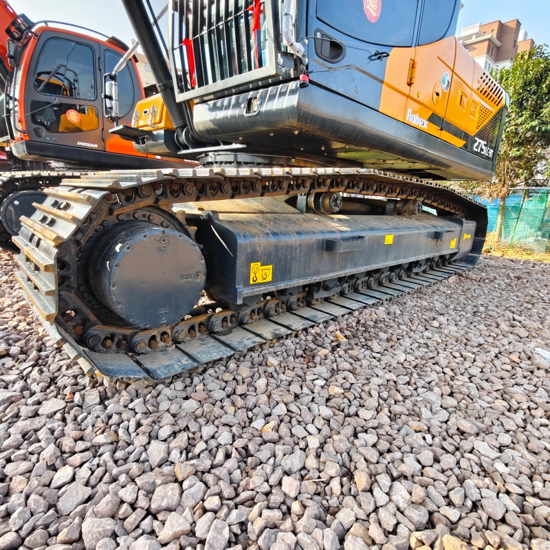 Hyundai 275 image 4