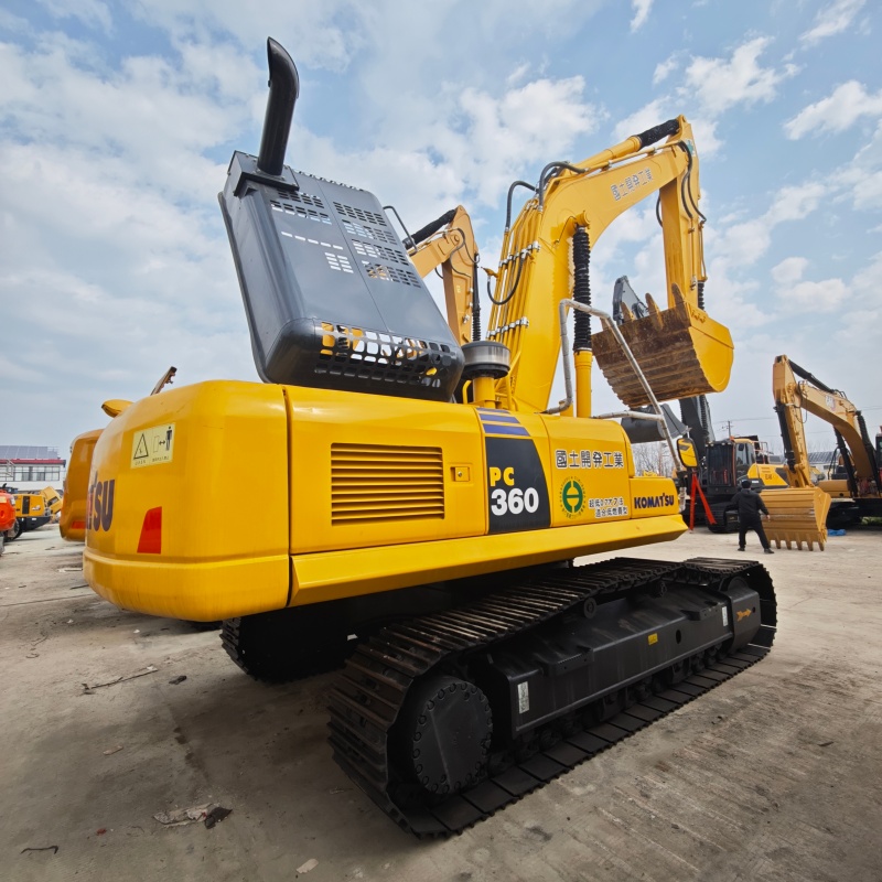 Komatsu 360-7 image 5