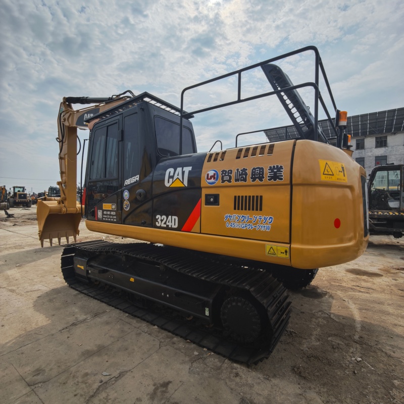Caterpillar 324D image 5