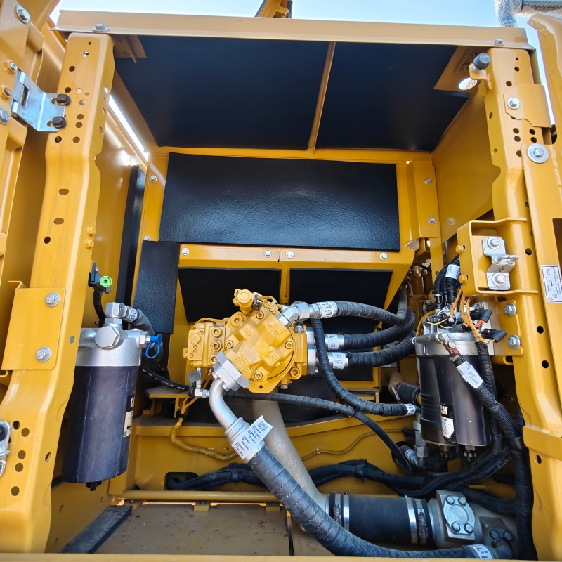 Caterpillar 345 Latest Collection image 5