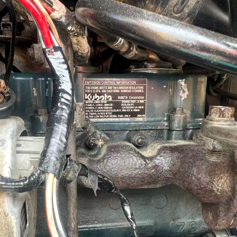 Kubota U17 image 8