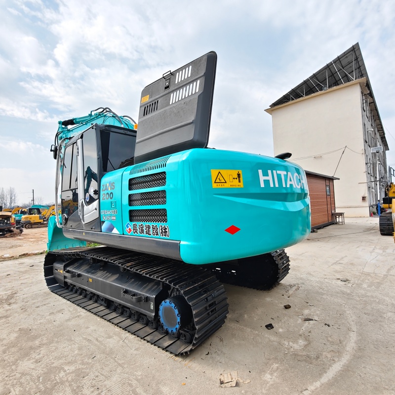 Hitachi200 image 4