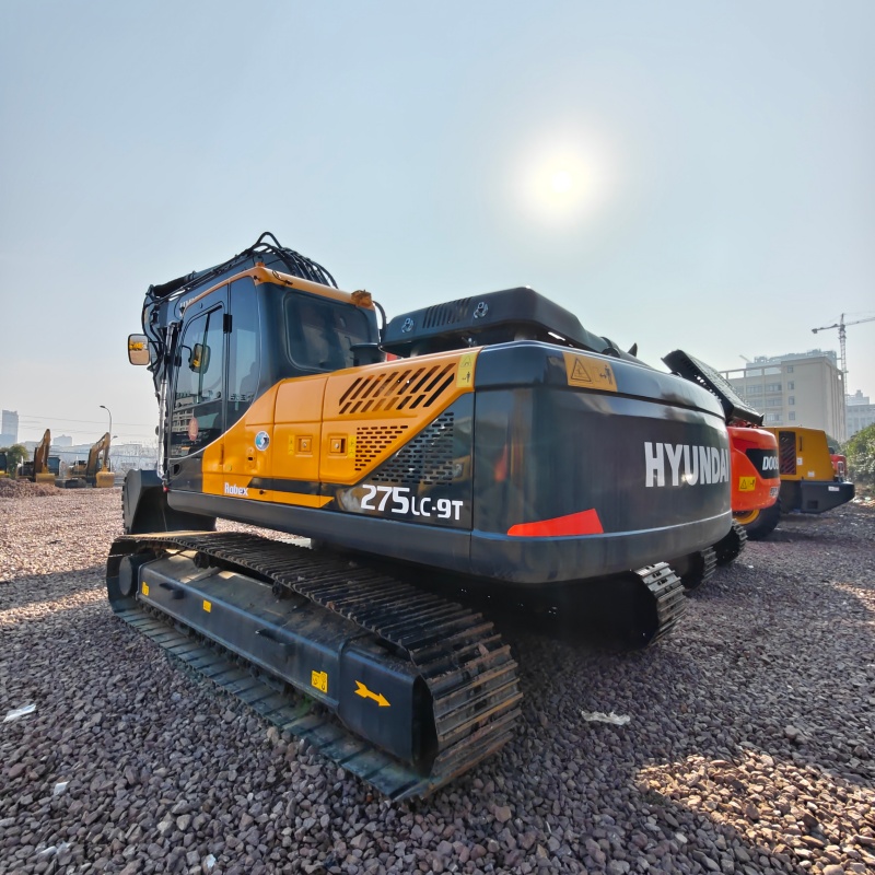 Hyundai 275 image 5