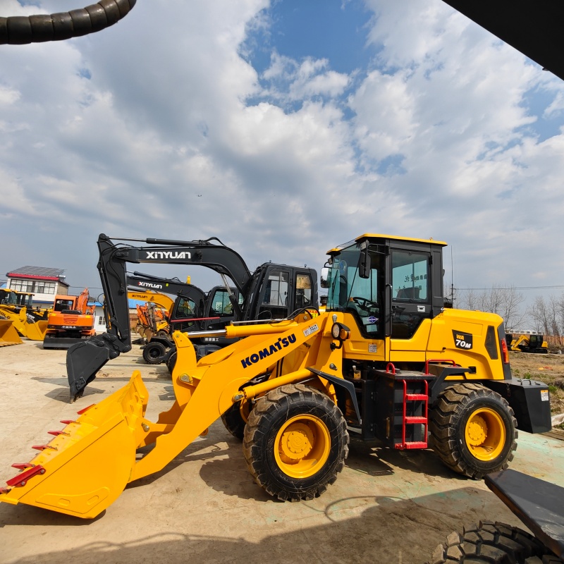 Komatsu 70 image 6