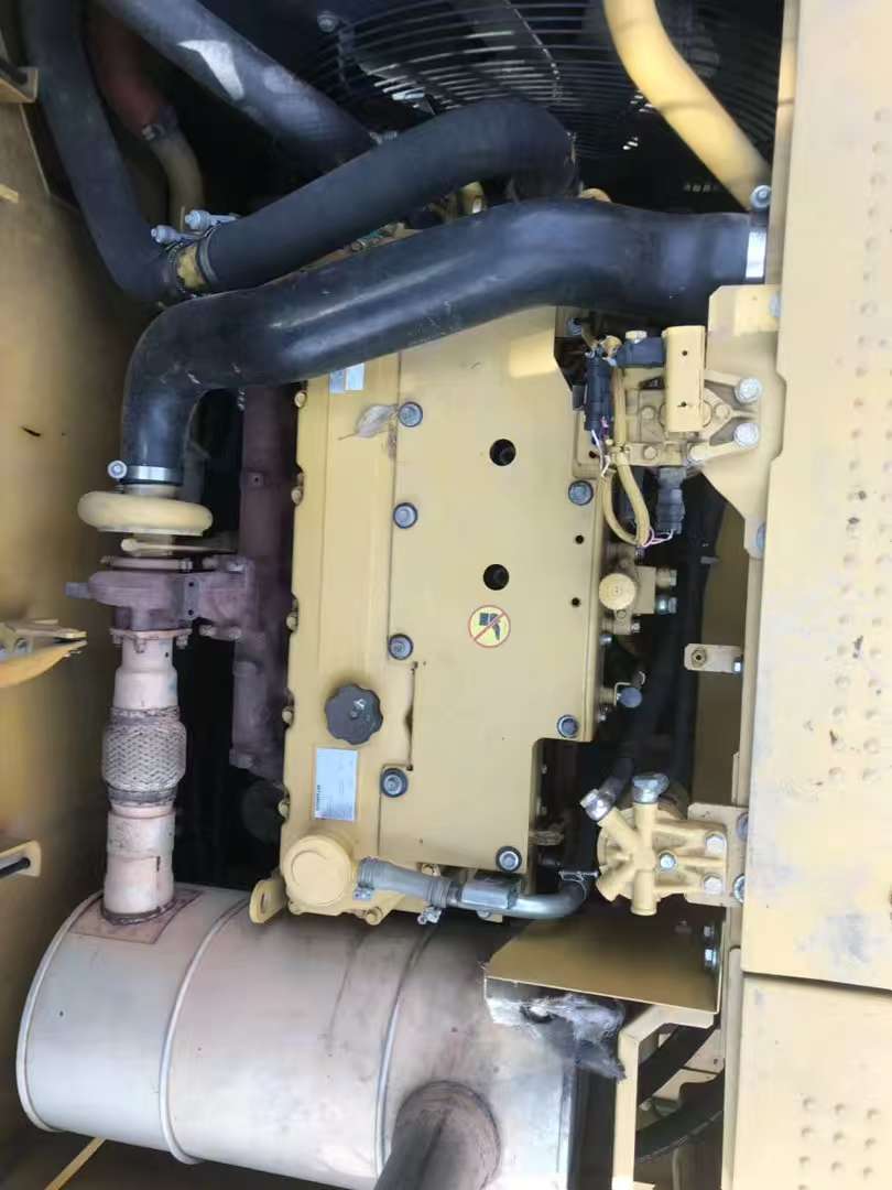 Caterpillar 323D image 6