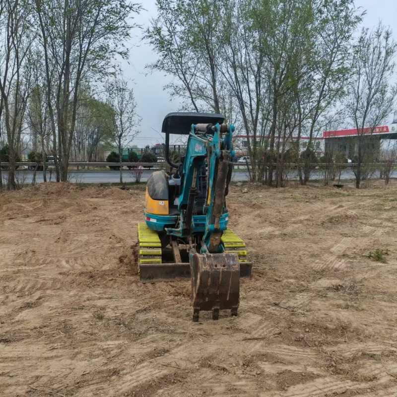 Kubota U25 image 6
