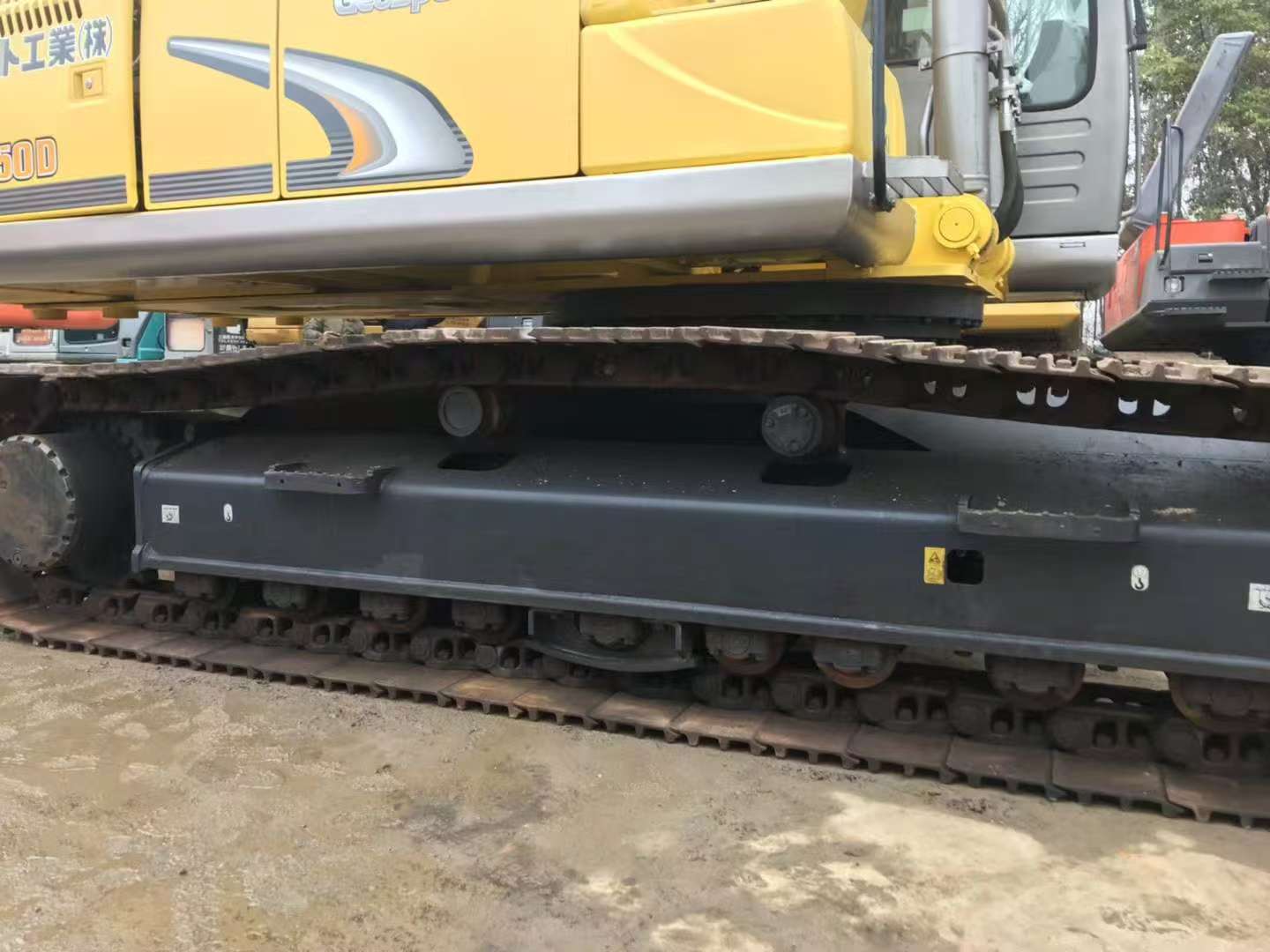 Kobelco SK350 Yellow Tail image 7