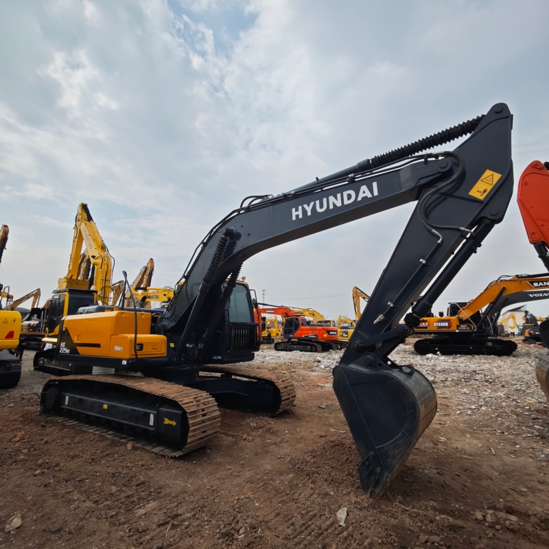Hyundai 225HD image 4