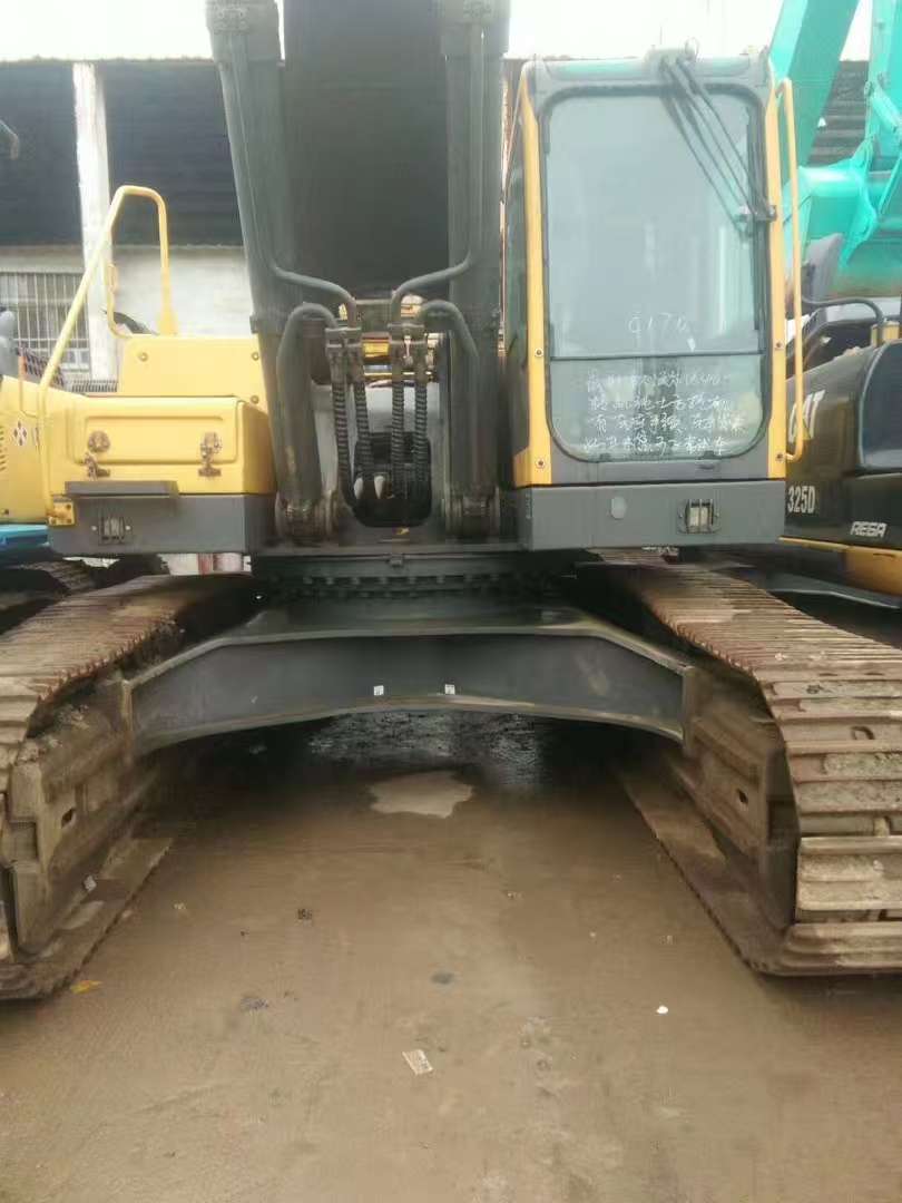 Volvo 460B image 6