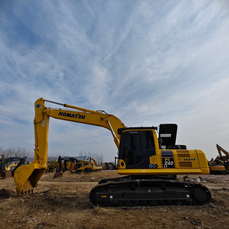 Komatsu 240（2） image 7