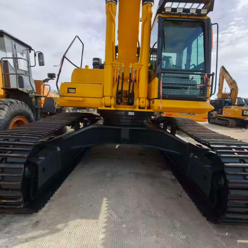Komatsu 400-8R image 7
