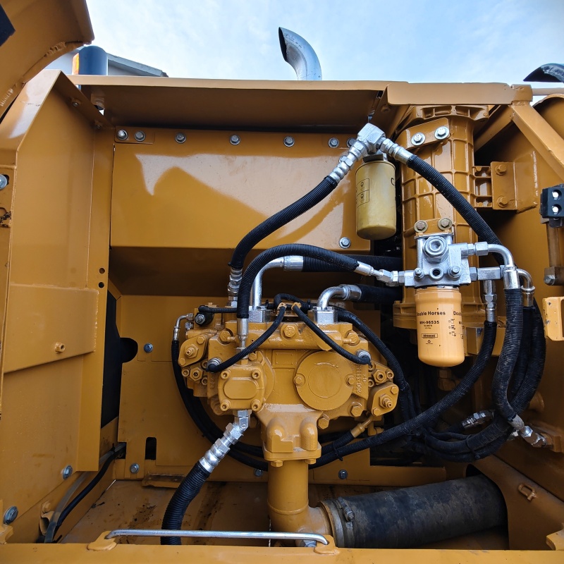 Caterpillar 320D2（2） image 7