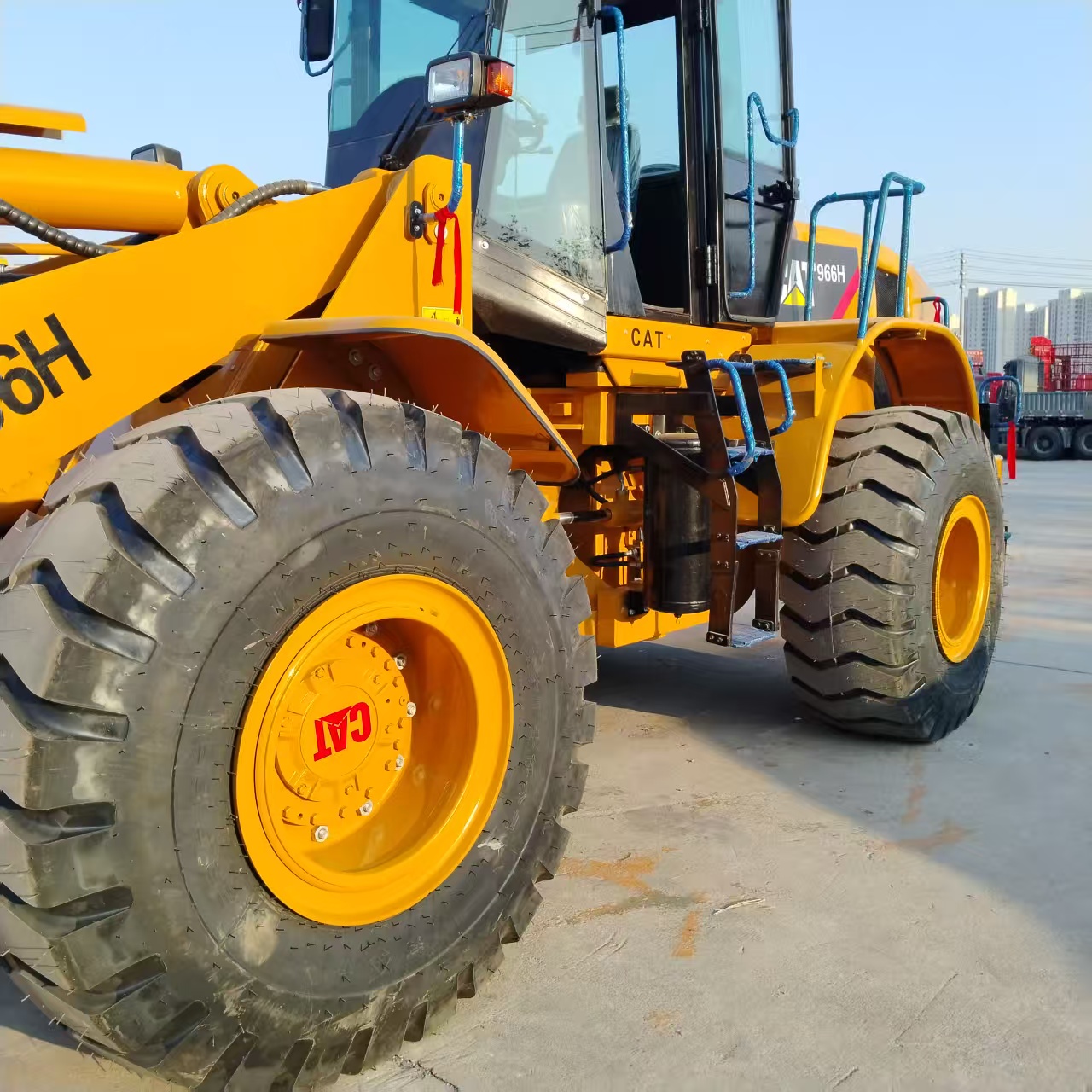 Caterpillar 966H image 7