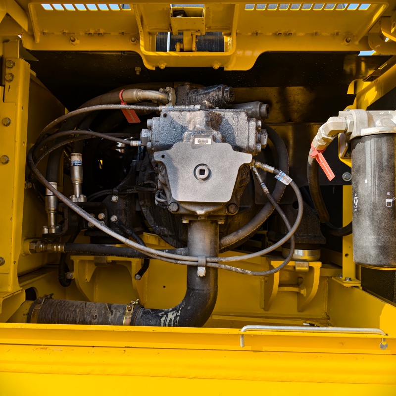 Komatsu 360 image 8