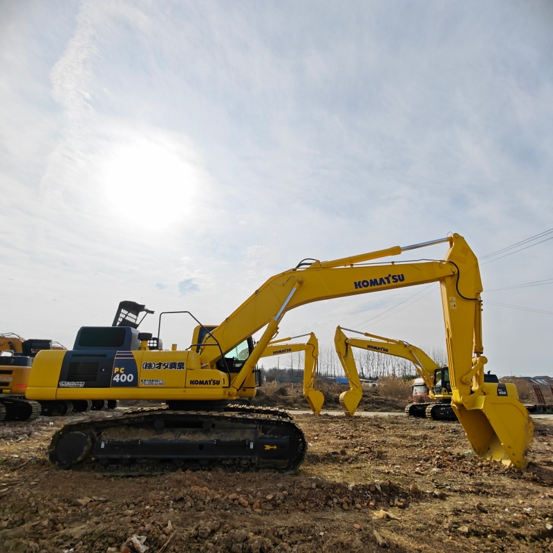 Komatsu 400-8 image 8