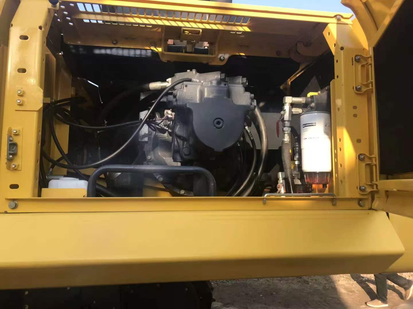 Komatsu 450 image 8