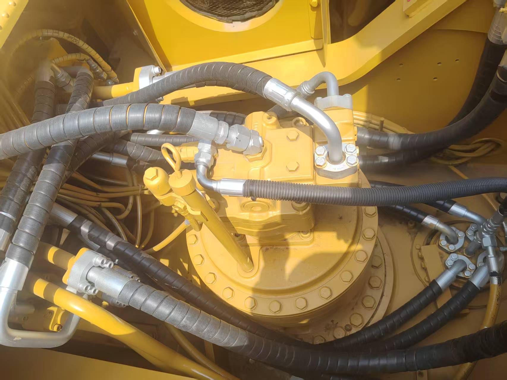 Caterpillar 336D2L image 8