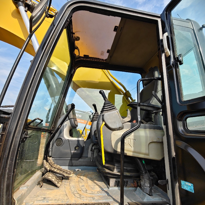 Caterpillar 349D2 image 8