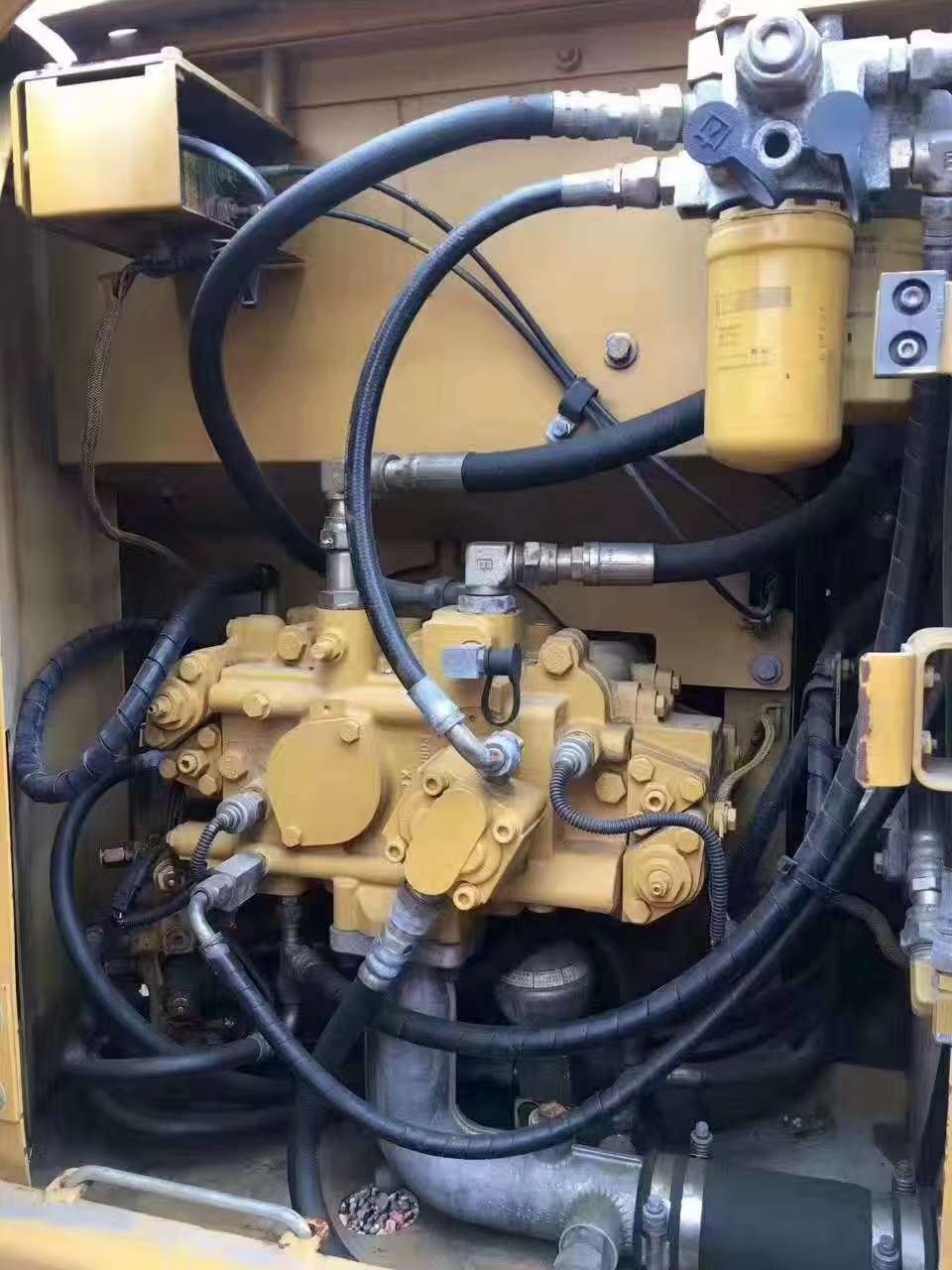 Caterpillar 312C image 5