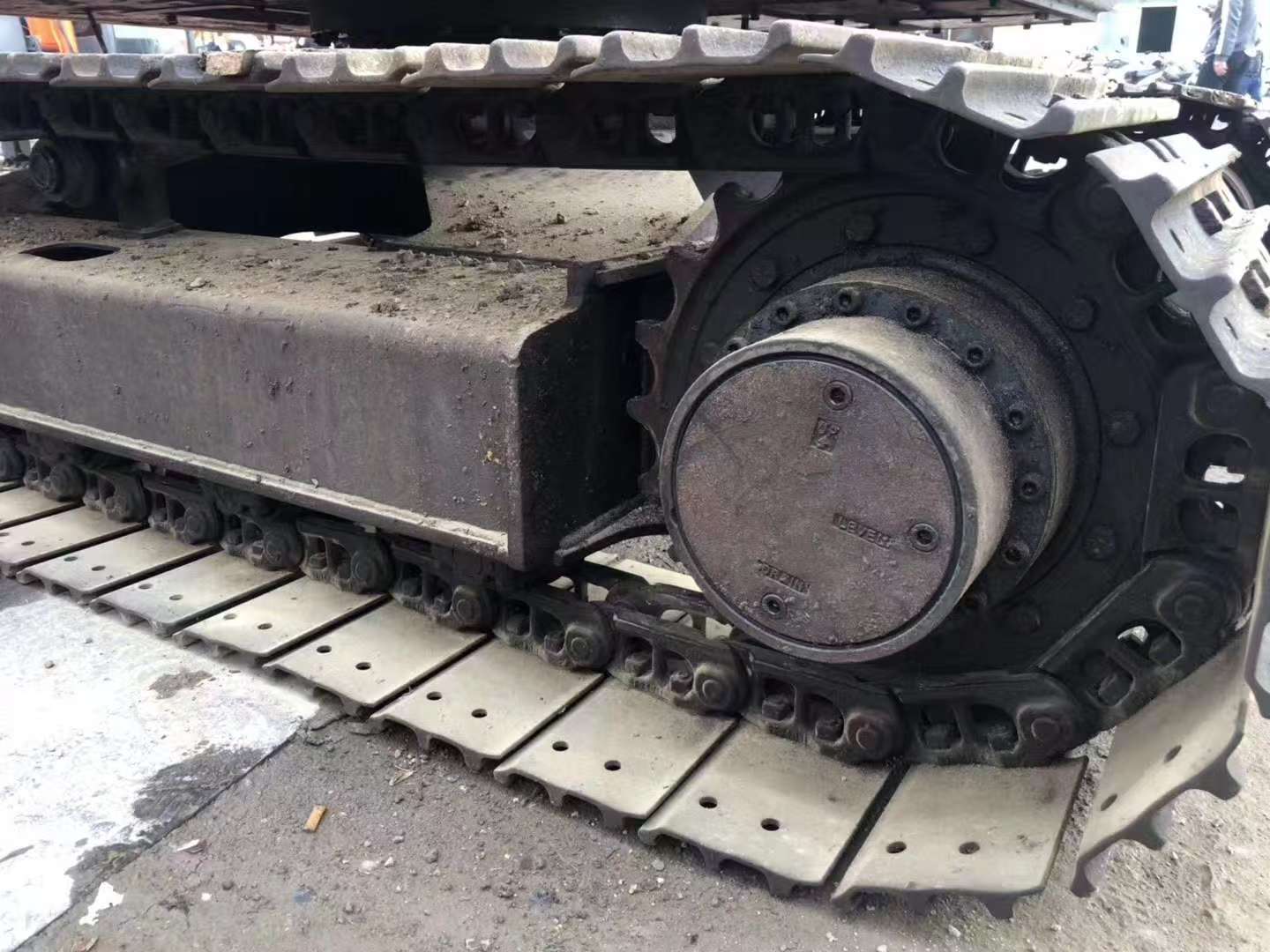 Hitachi 75 image 8