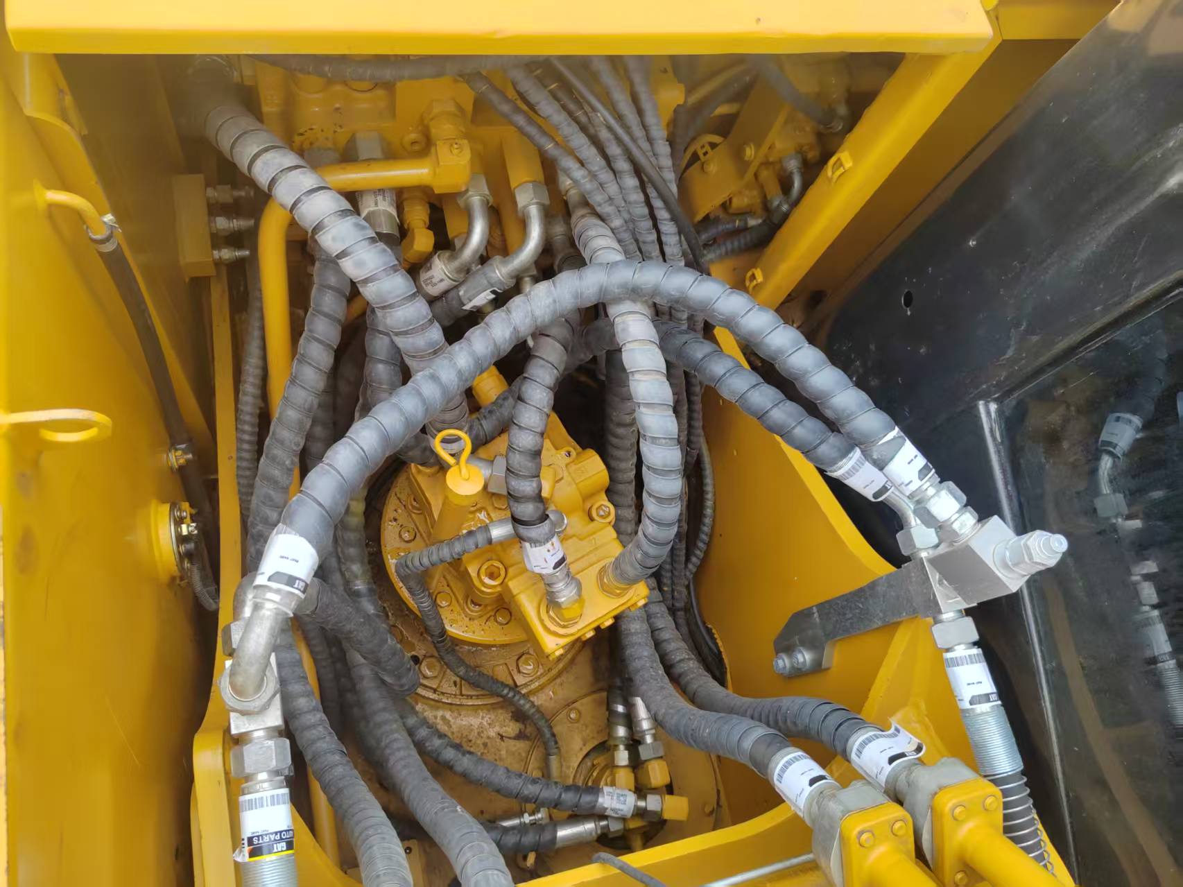 Caterpillar 315D2 image 8