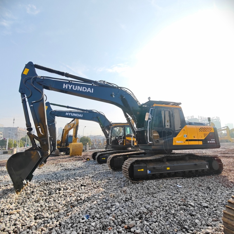 Hyundai 220HS image 4