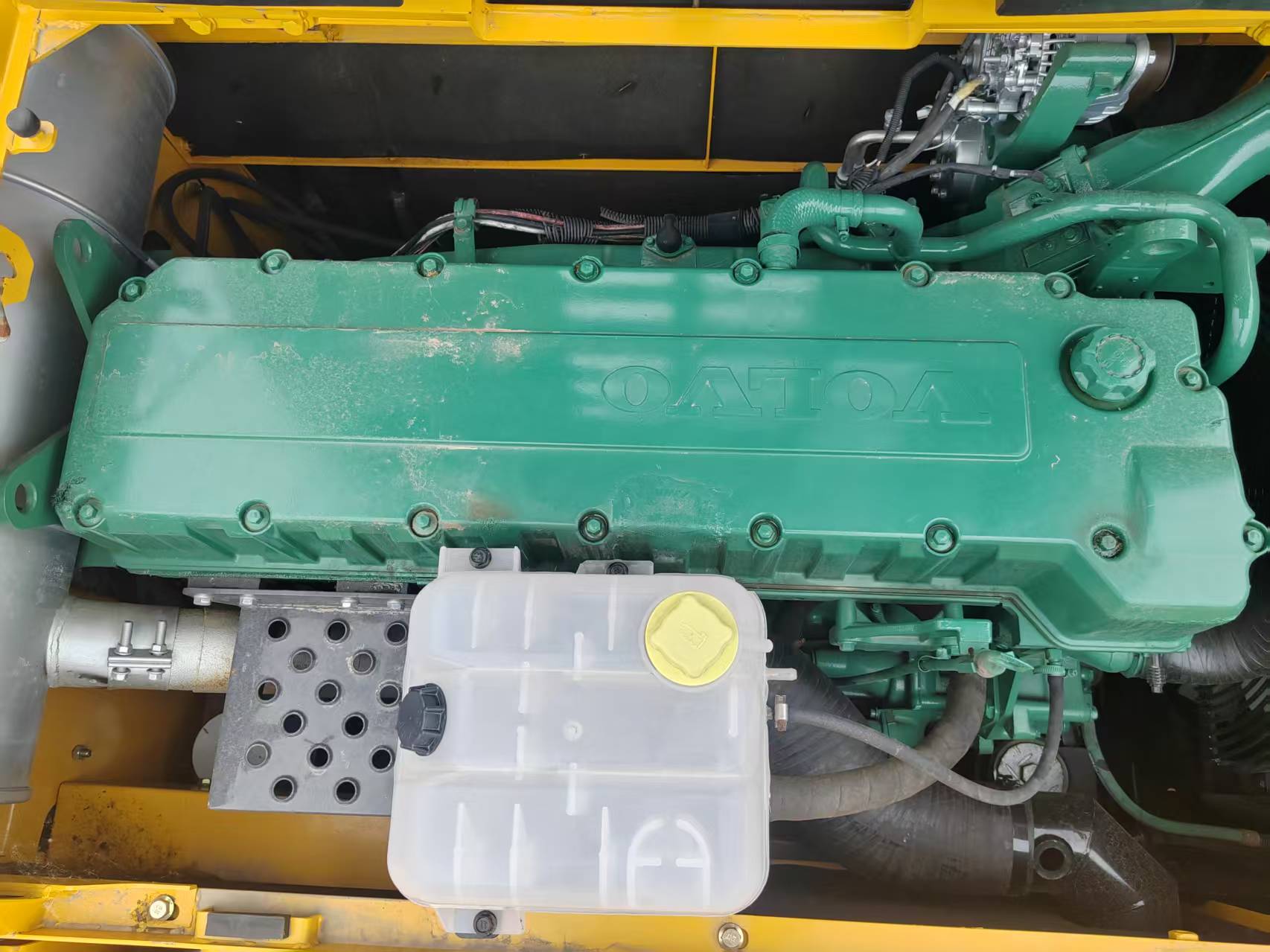 Volvo 360 image 8