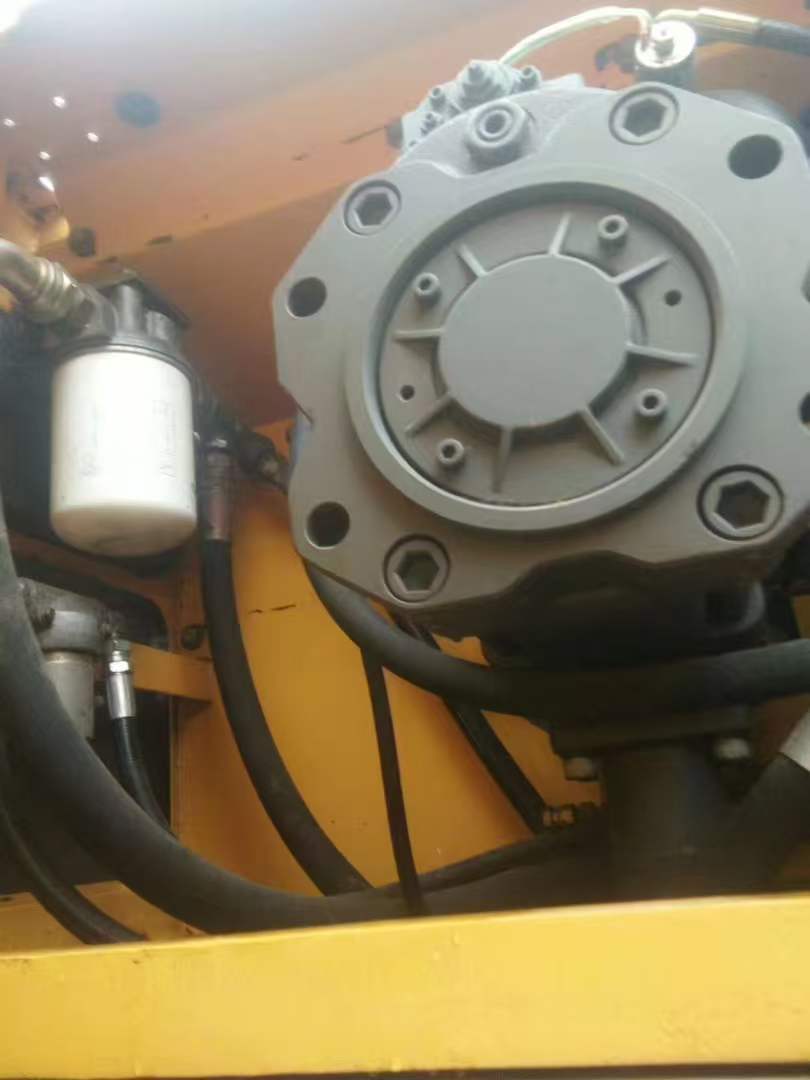 Volvo 460B image 8